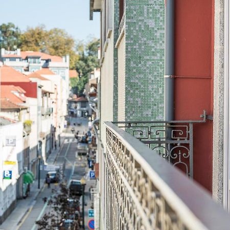 Guestready - The Art Of Music Apartment Porto Bagian luar foto