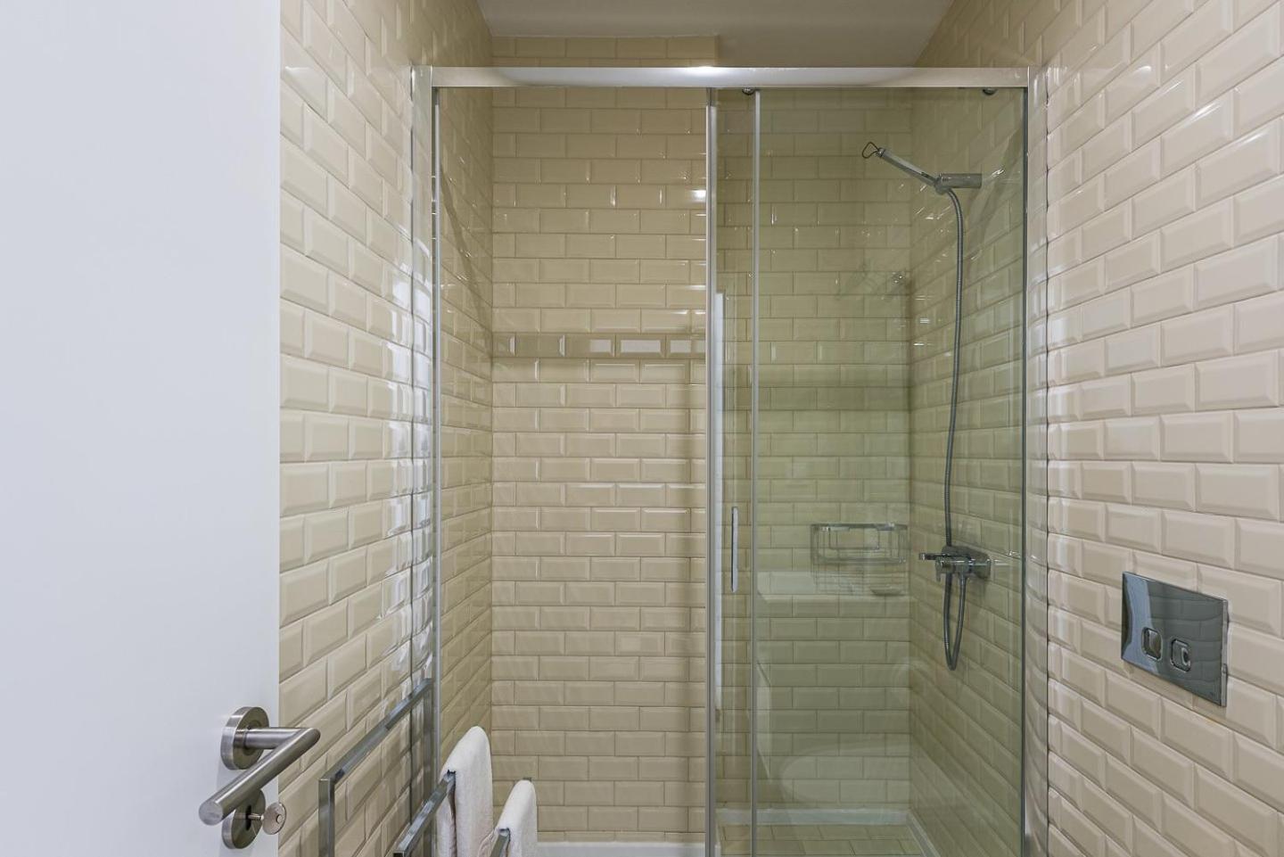 Guestready - The Art Of Music Apartment Porto Bagian luar foto